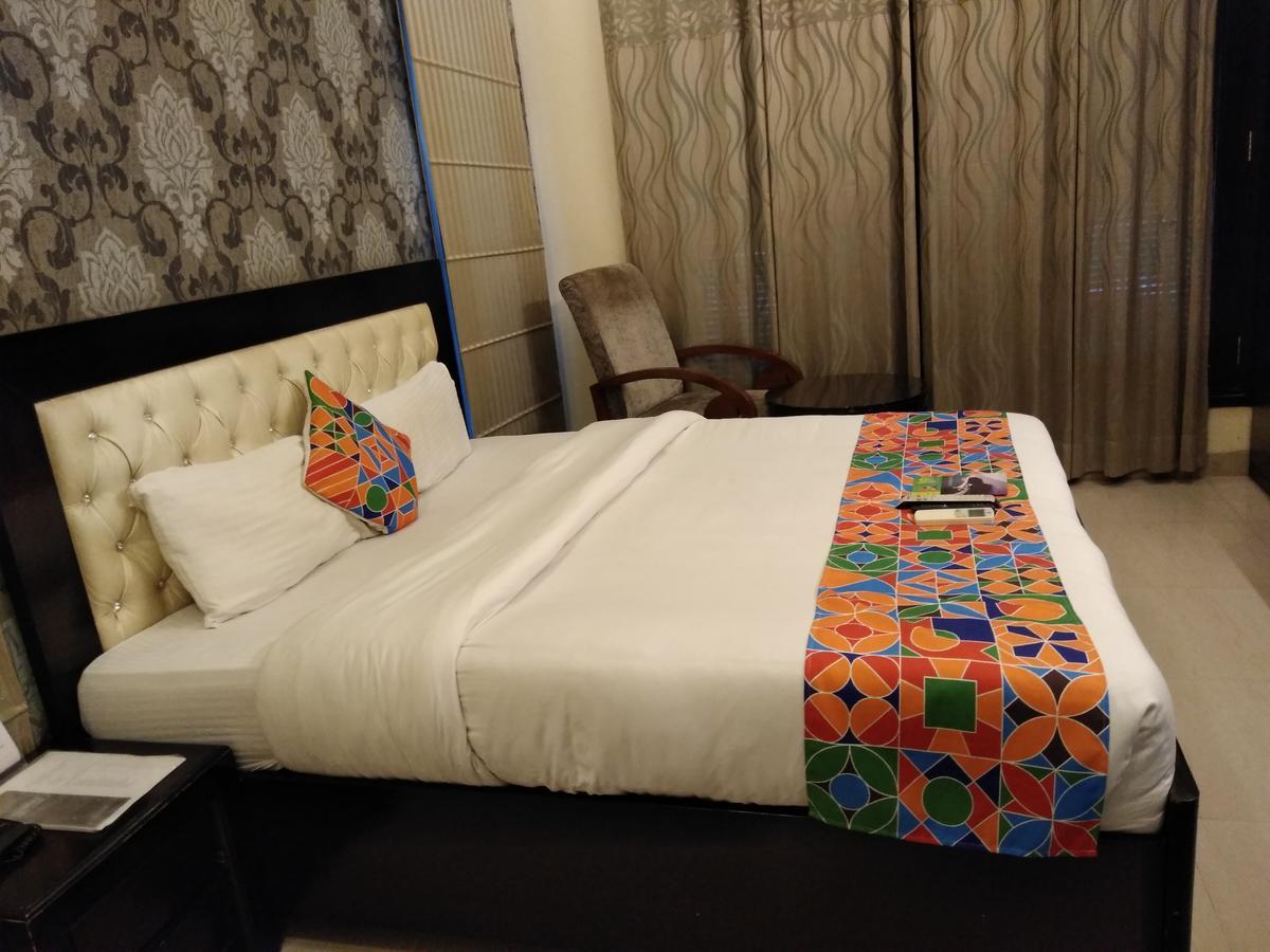 Fabhotel Signature Cyber Park Dillí Pokoj fotografie