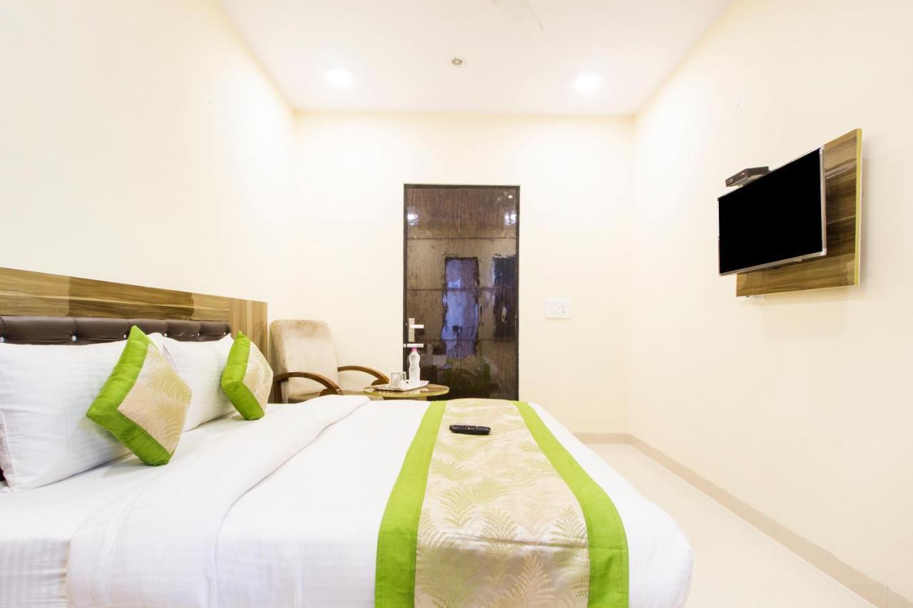 Fabhotel Signature Cyber Park Dillí Exteriér fotografie