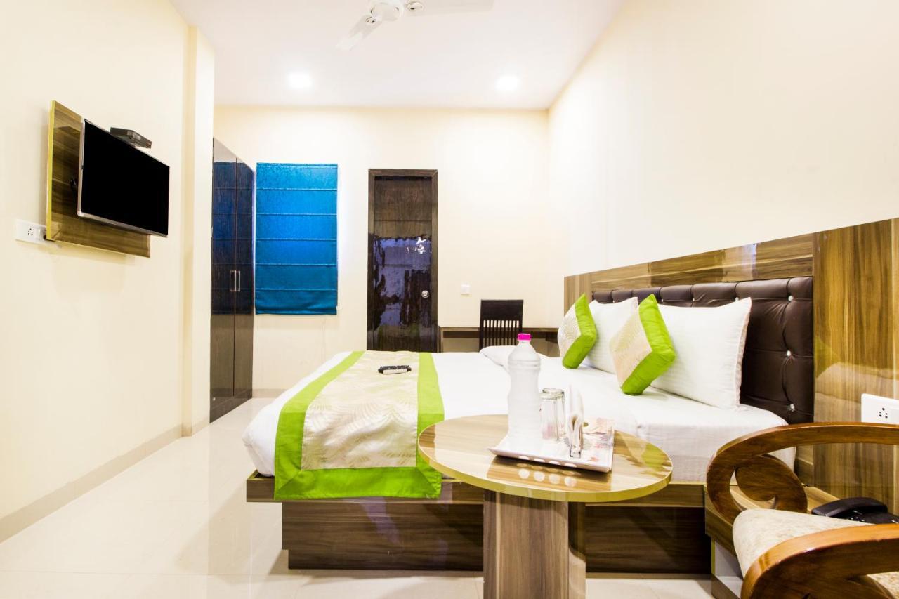 Fabhotel Signature Cyber Park Dillí Exteriér fotografie