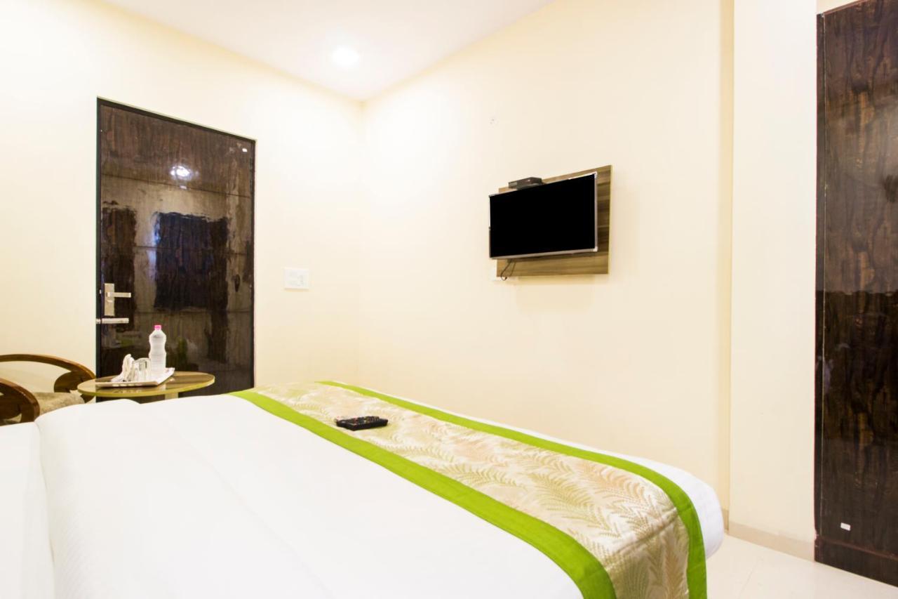Fabhotel Signature Cyber Park Dillí Exteriér fotografie